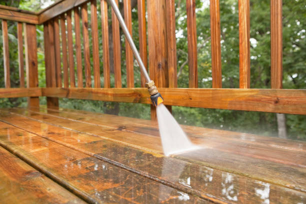 Best Pool Deck Cleaning  in West Athens, CA